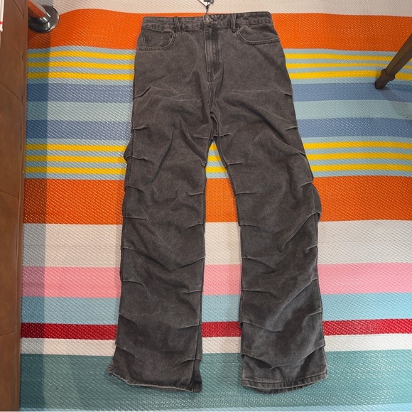 PrettyLittleThing Washed Gray Ruched Straight Leg Denim Jeans Women’s Size 10 - Picture 1 of 5